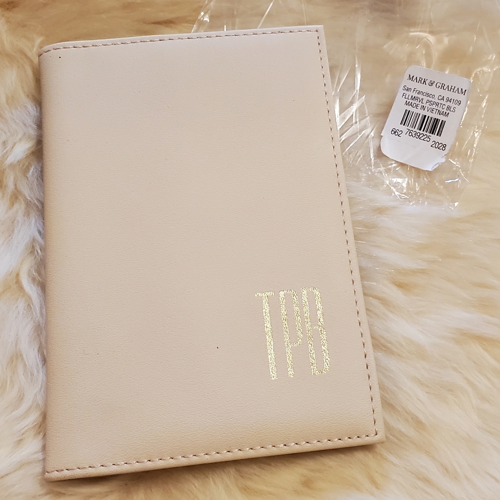 Mark & Graham Fillmore Vegan Leather Passport Holder "TPB" - blush